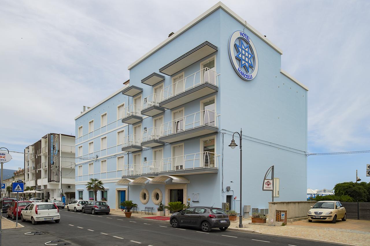 Hotel Marcelli Numana Bagian luar foto
